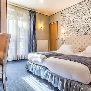 Le Regence Hotel