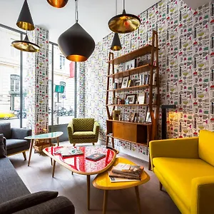 Crayon Rouge By Elegancia Hotel