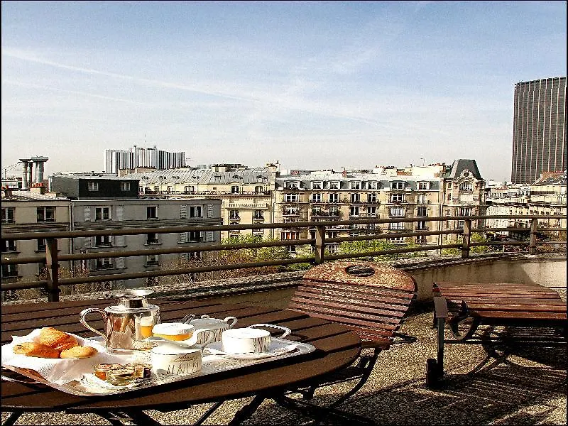 פריז Villa Luxembourg 4*,  צרפת