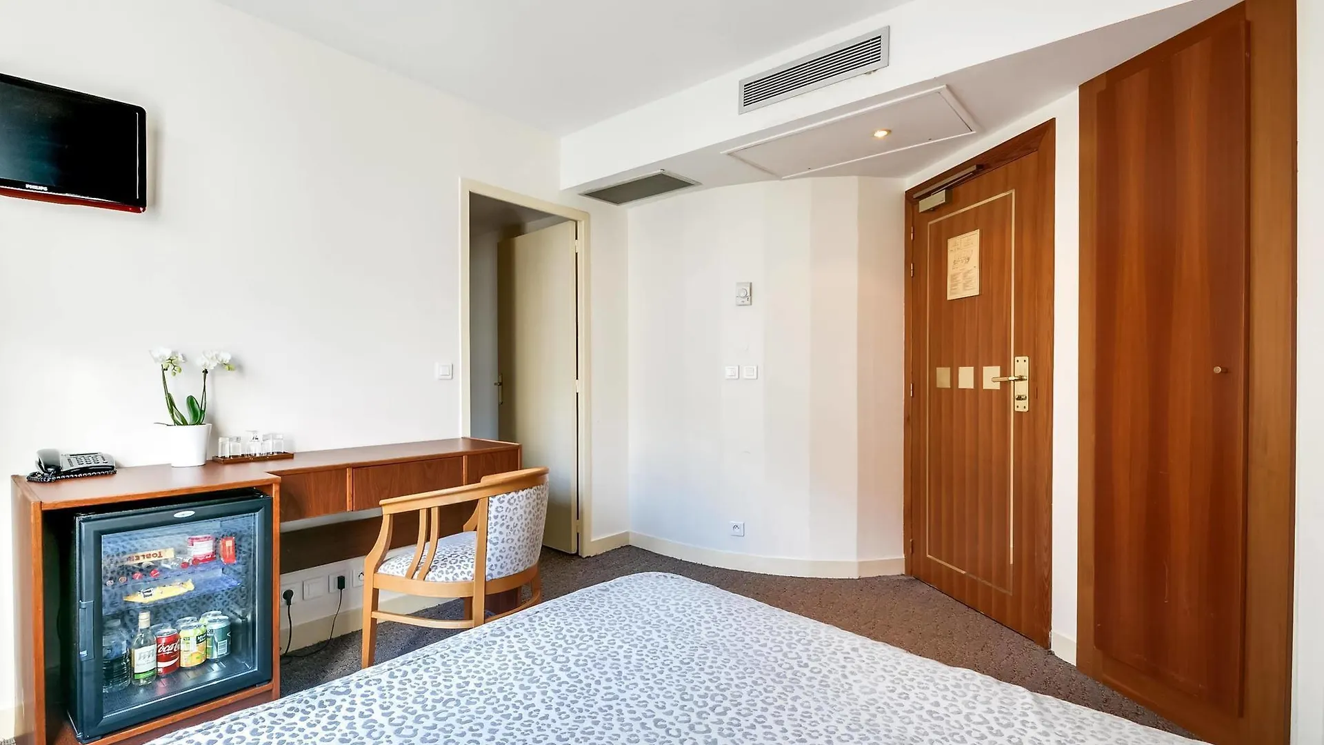 פריז Villa Luxembourg מלון