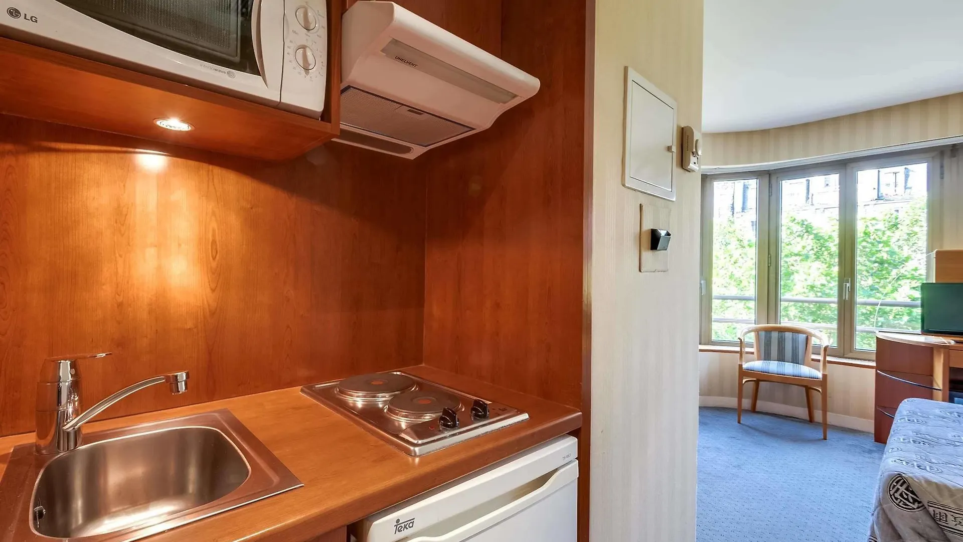 מלון פריז Villa Luxembourg